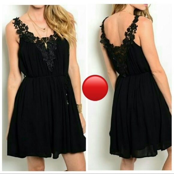 Boutique Dresses & Skirts - 🔴 Crochet black sun dress sexy tassel waist